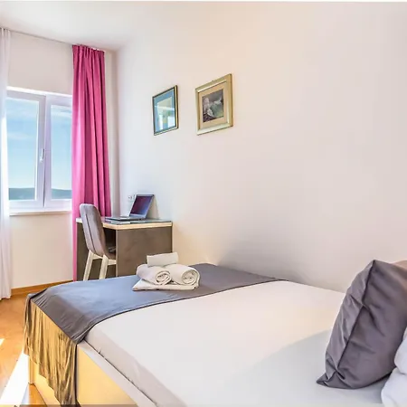 Astera- Sea View Villa Jesenice (Split-Dalmatia)