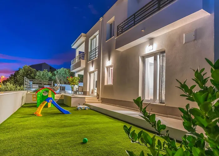 Villa Astera- Sea View