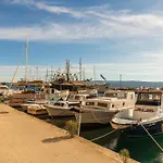 Astera- Sea View *