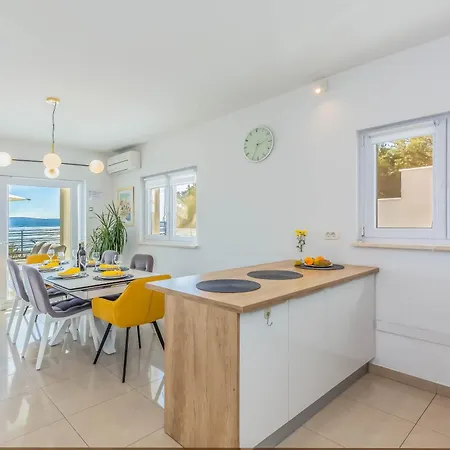 Villa Astera- Sea View *